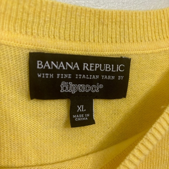 Filpucci wool Banana Republic yellow sweater with ruffled wrist extra large - Picture 3 of 5